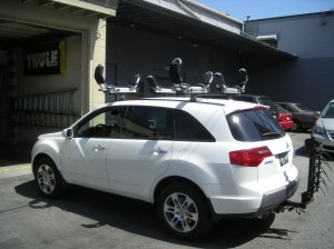 2008 Acura MDX Thule Track with Roadway 4